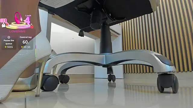 lulu 072 online show from 16, 10, 2025