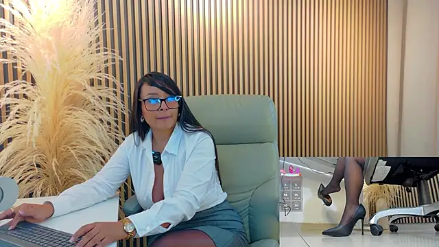 lulu 072 online show from 18, 2, 2026