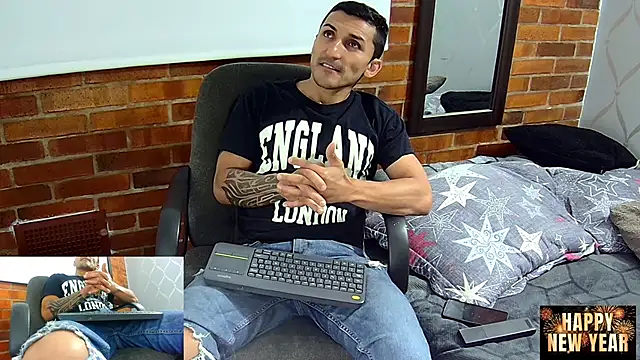 Snapshot of Marck_Muscle chatting on 31, 12, 2024 Marck Muscle online show from 31, 12, 2024