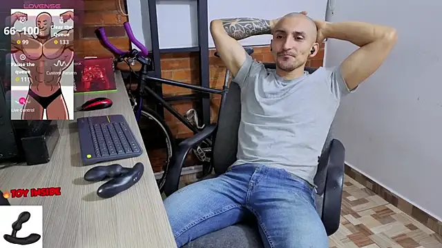 Snapshot of Marck_Muscle chatting on 20, 4, 2026 Marck Muscle online show from 20, 4, 2026