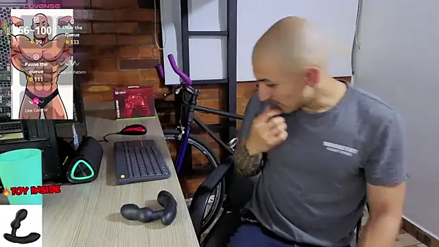 Snapshot of Marck_Muscle chatting on 27, 4, 2026 Marck Muscle online show from 27, 4, 2026