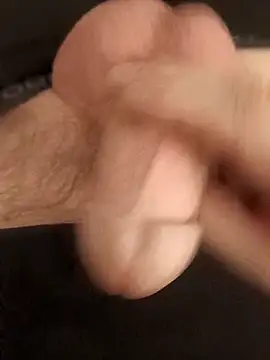 Snapshot of massive_cum chatting on 4, 2, 2026 massive cum online show from 4, 2, 2026