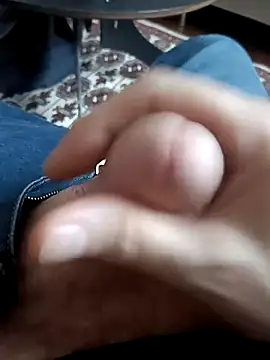 Snapshot of massive_cum chatting on 19, 2, 2026 massive cum online show from 19, 2, 2026