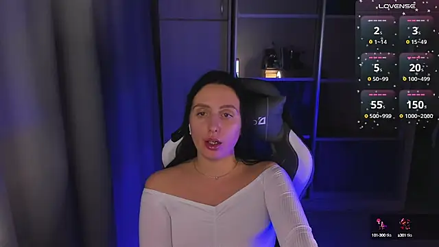 Snapshot of Christy_Calypso chatting on 7, 3, 2025 Christy Calypso online show from 7, 3, 2025