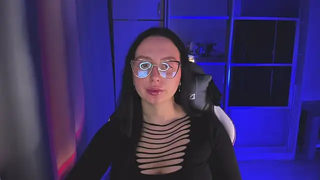 Snapshot of Christy_Calypso chatting on 6, 11, 2025 Christy Calypso online show from 6, 11, 2025