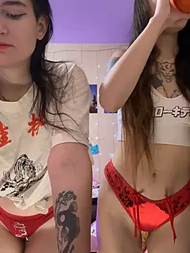 Snapshot of Heart_Ass chatting on 15, 12, 2024 Heart Ass online show from 15, 12, 2024