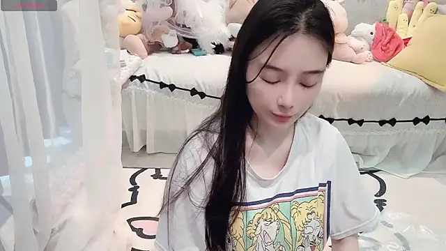 AKiKi711 online show from 19, 5, 2026