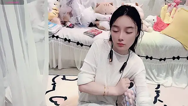 AKiKi711 online show from 22, 5, 2026