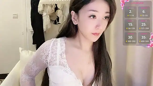 Snapshot of NIna-7 chatting on 23, 2, 2025 NIna-7 online show from 23, 2, 2025