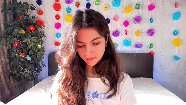 Milana Crystal  online show from 14, 3, 2025