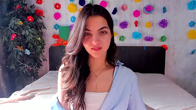 Milana Crystal  online show from 18, 3, 2025