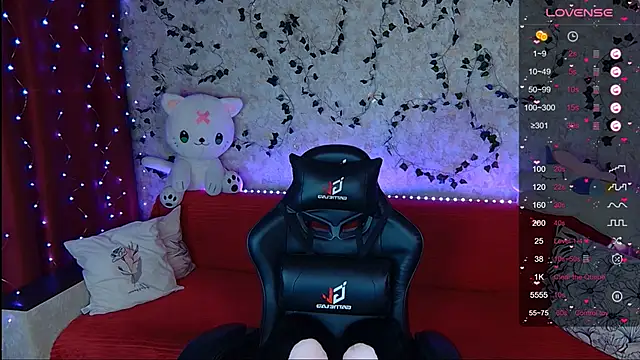 Sidney blush online show from 28, 12, 2024