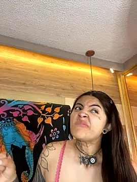 Cori Paige online show from 15, 10, 2025