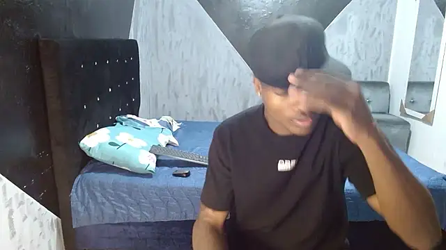 MiguelAngelxl online show from 10, 1, 2026