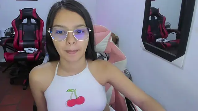 jessi and boy online show from 19, 12, 2025