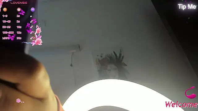 Kylie2211 online show from 2, 10, 2025