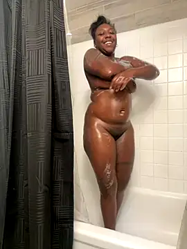 XxMidnightEssencexX online show from 24, 11, 2025