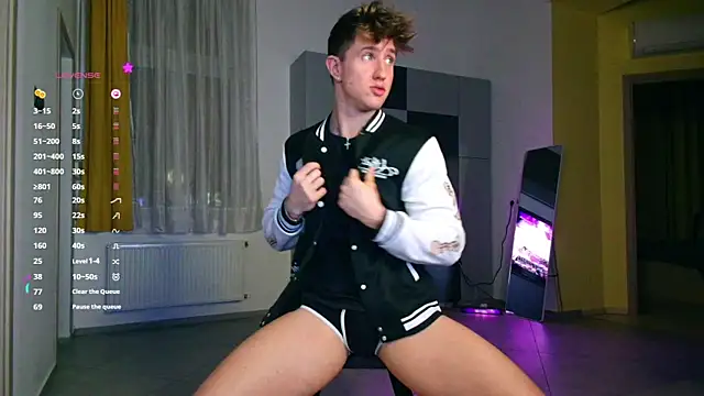 ChristianLevine  online show from 10, 11, 2025