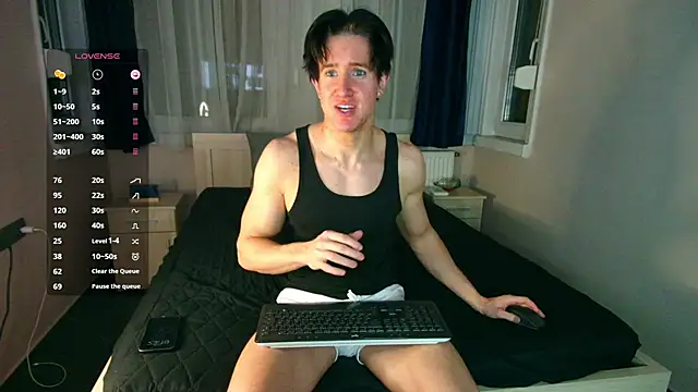 ChristianLevine  online show from 10, 4, 2026