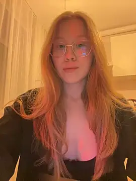 Snapshot of Eva_Weyne chatting on 27, 12, 2024 Eva Weyne online show from 27, 12, 2024