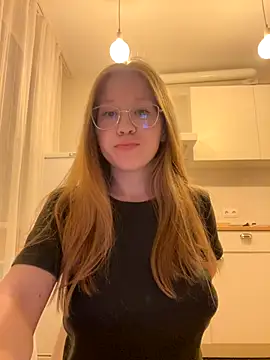 Snapshot of Eva_Weyne chatting on 17, 9, 2025 Eva Weyne online show from 17, 9, 2025