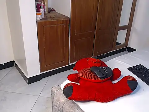 chococreamie online show from 26, 1, 2025