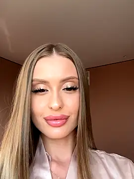 Sweet  Milly online show from 16, 9, 2025