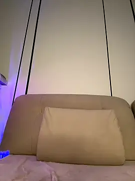 Sweet  Milly online show from 9, 11, 2025