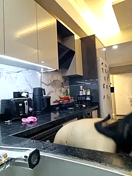 Esmertarcinim online show from 25, 1, 2025