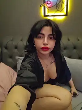 Snapshot of Esmertarcinim chatting on 7, 5, 2026 Esmertarcinim online show from 7, 5, 2026