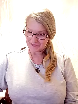 irinamaux online show from 9, 2, 2025