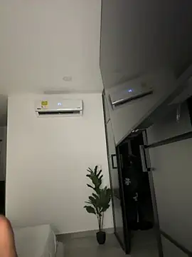 Brunettexio online show from 10, 1, 2025