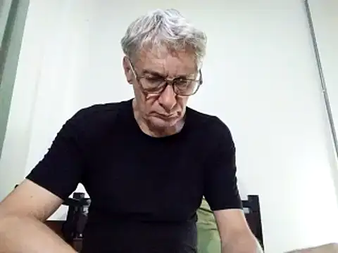 BIGUNCUTHARDCOCK online show from 13, 3, 2025