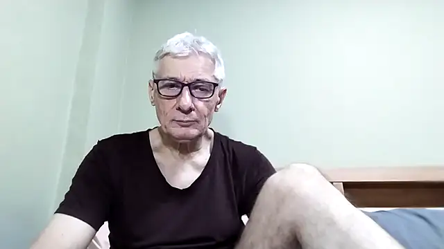 BIGUNCUTHARDCOCK online show from 6, 10, 2025