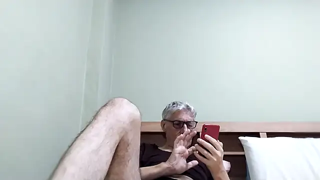 BIGUNCUTHARDCOCK online show from 13, 1, 2026