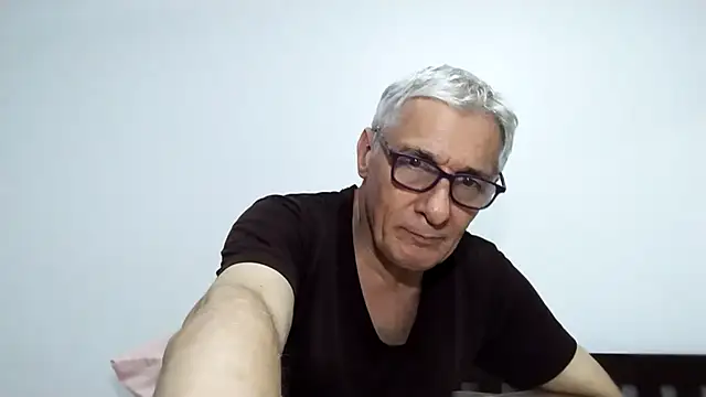 BIGUNCUTHARDCOCK online show from 5, 4, 2026