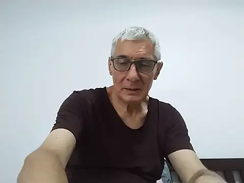 Snapshot of BIGUNCUTHARDCOCK chatting on 2, 7, 2026 BIGUNCUTHARDCOCK online show from 2, 7, 2026