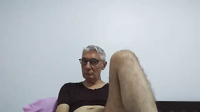 Snapshot of BIGUNCUTHARDCOCK chatting on 12, 7, 2026 BIGUNCUTHARDCOCK online show from 12, 7, 2026