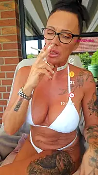 Misses-Cougar online show from 17, 7, 2026