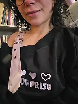 loIijanne online show from 23, 7, 2026