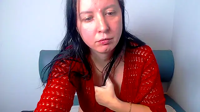 Snapshot of Longhairgirl chatting on 18, 12, 2024 Longhairgirl online show from 18, 12, 2024