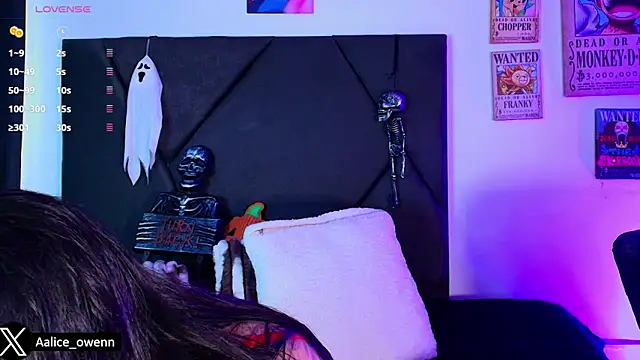 Aliceowenn online show from 26, 10, 2025