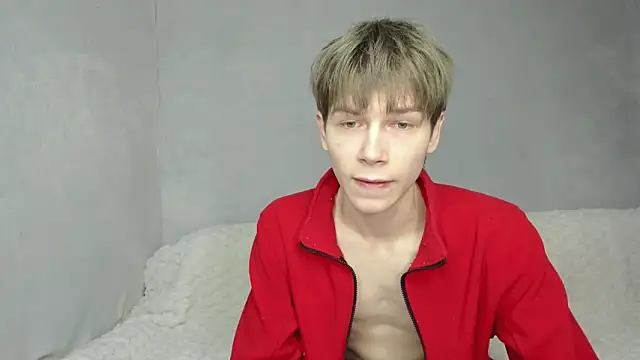 Snapshot of Makentoshi_ chatting on 6, 3, 2026 Makentoshi online show from 6, 3, 2026