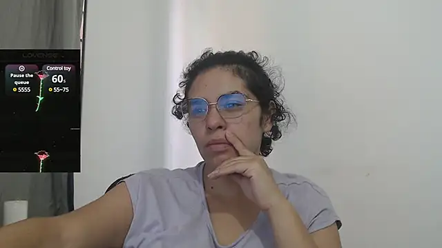 Snapshot of Anne_purple chatting on 9, 12, 2024 Anne purple online show from 9, 12, 2024