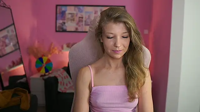 missicute online show from 7, 4, 2026