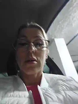 blondyruby online show from 5, 3, 2026