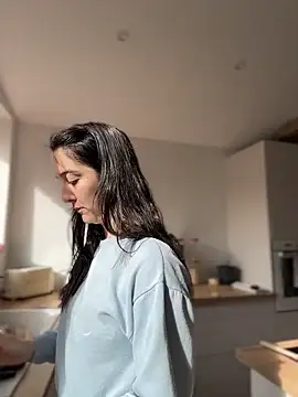  Juliette online show from 6, 3, 2026