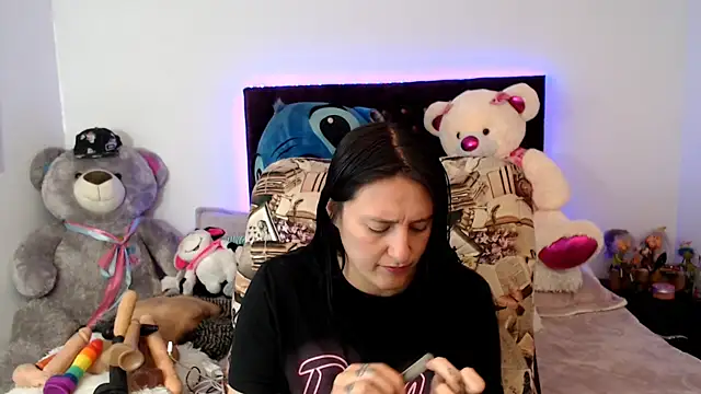 Lorenahot 06 online show from 25, 11, 2025