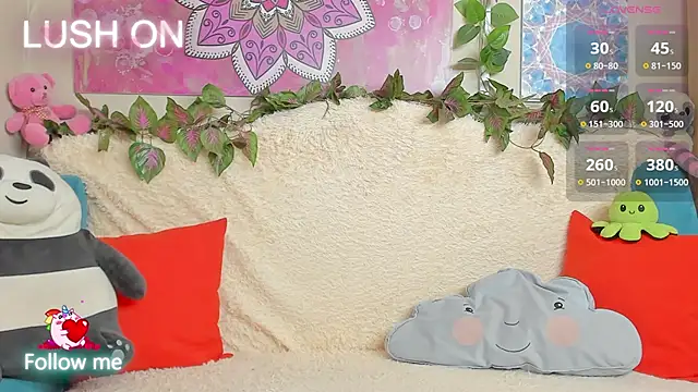 Snapshot of Ann_EX_Mooni chatting on 4, 12, 2024 Ann EX Mooni online show from 4, 12, 2024
