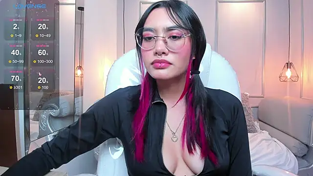 AzuraKindong online show from 16, 1, 2025